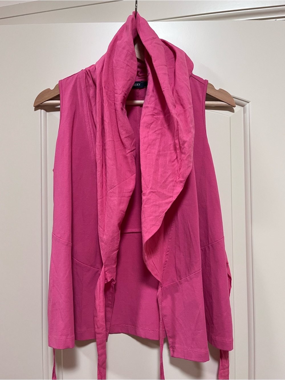 Sleeveless Open Front Drape top in Pink
